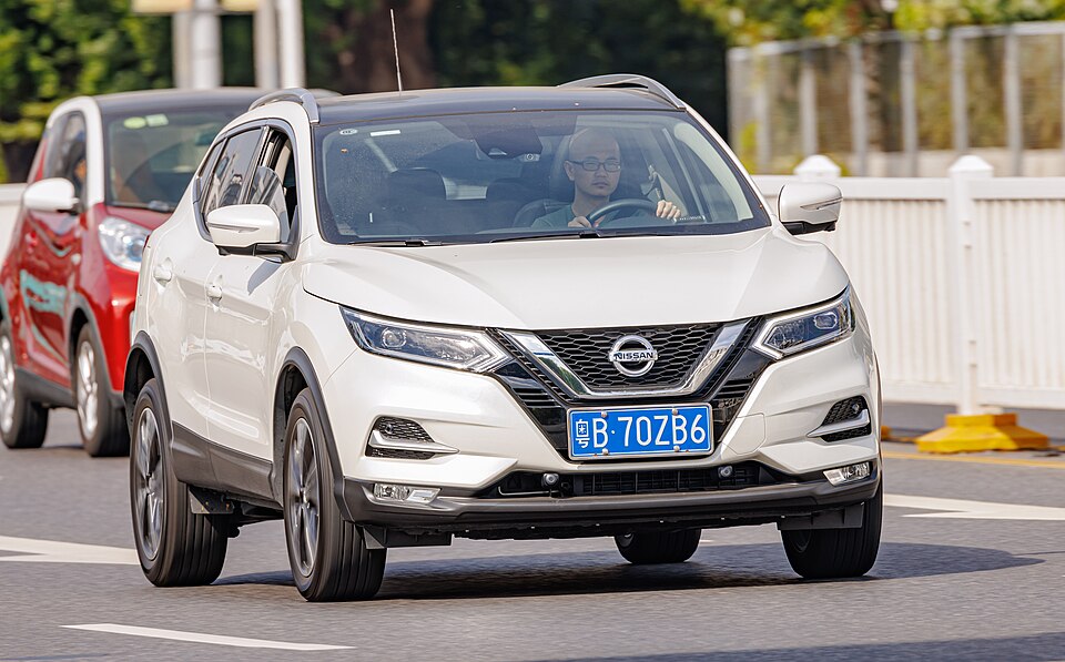 Nissan Qashqai II (J11)