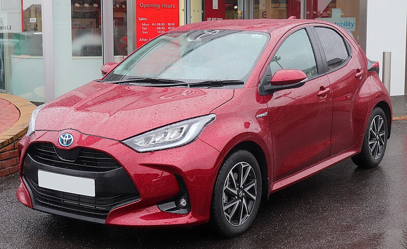 Toyota Yaris IV (XP210)